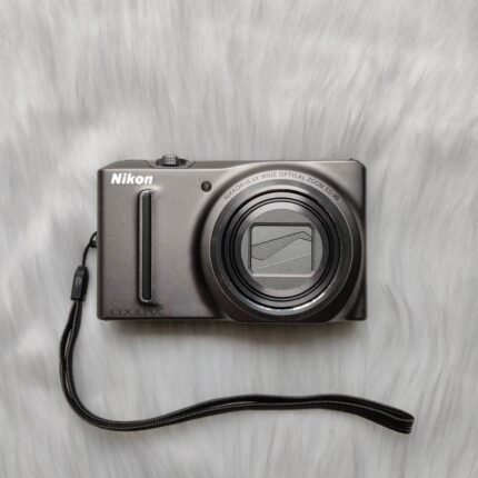 Used Digital Camera | Silver Nikon COOLPIX S9050 Digital Camera | Complete Set