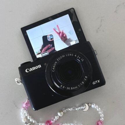 Canon PowerShot G7X Mark i digital camera kit