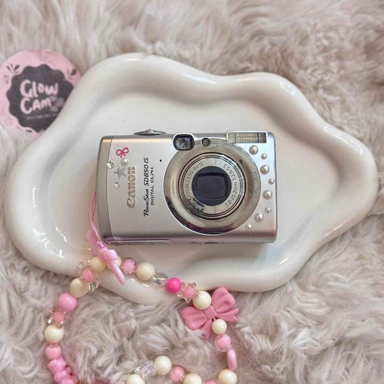 pic_6062d31f-0fbf-4454-bde1-11150b5de3cc.jpg Used Digital Camera | Canon sd850 is digital camera | 8MP | Complete Set - Image 1